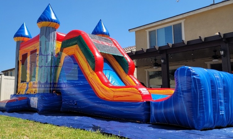 Clean and safe Murrieta water slide rentals for family fun.